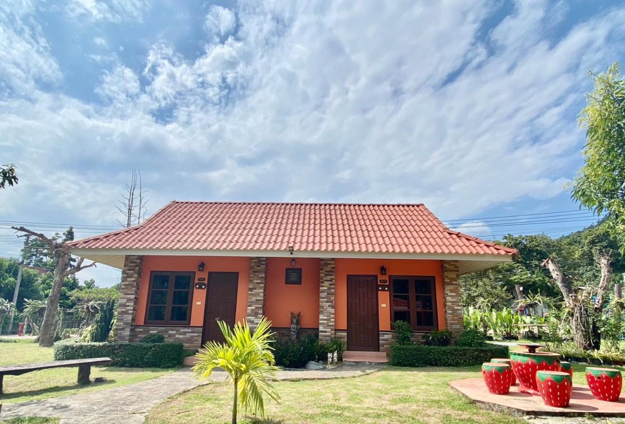 Baanphuthadol Hotel Mae Hong Son Ngoại thất bức ảnh